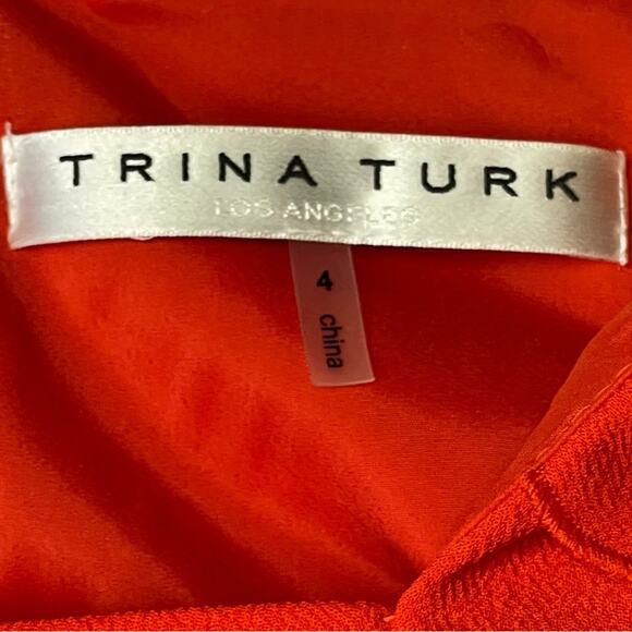 Trina Turk dress red flutter sleeve sheath classic square neck size 4 - Picture 4 of 5